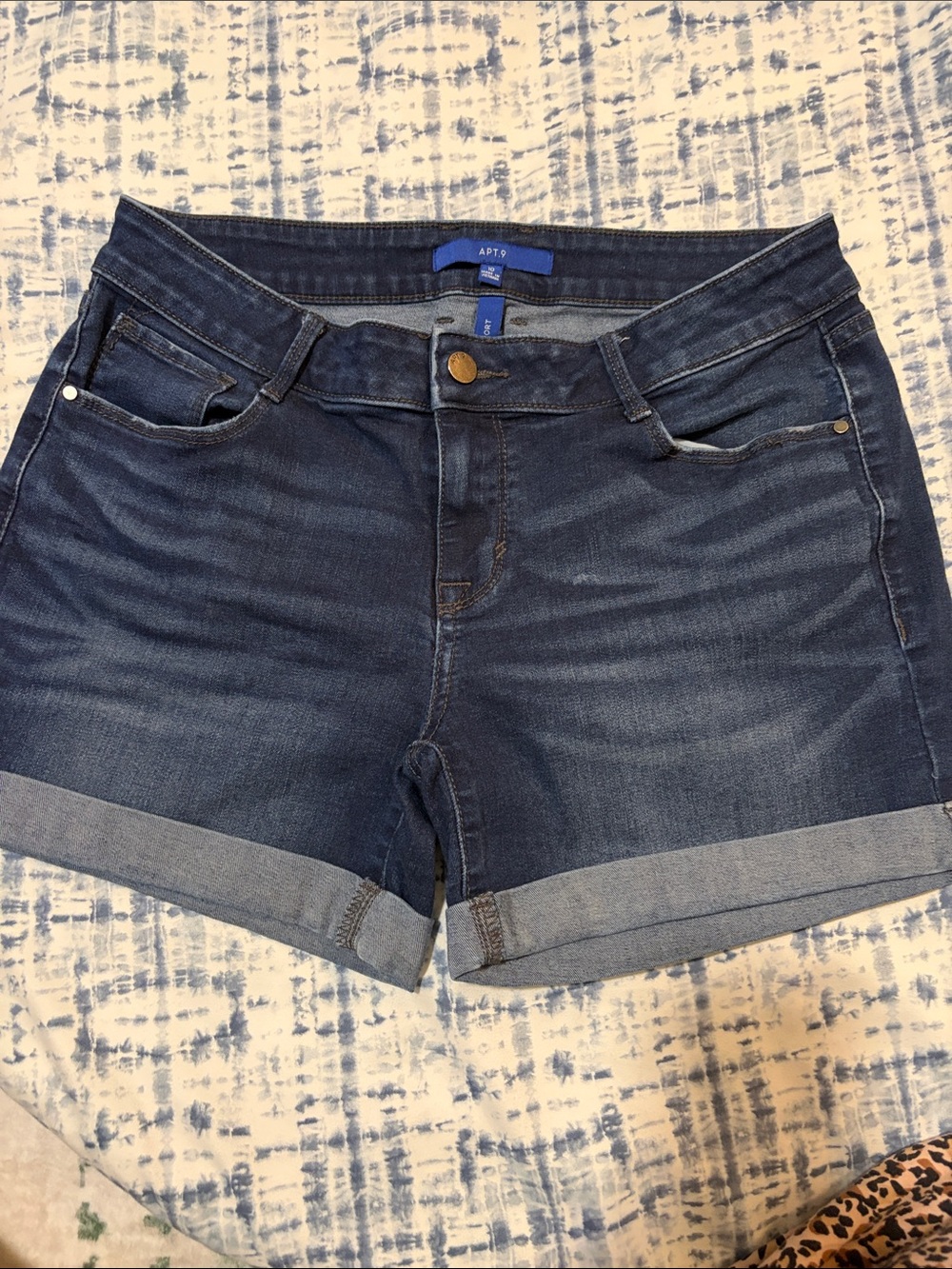 Apt. 9 Women's Dark Blue Denim Cuffed Shorts